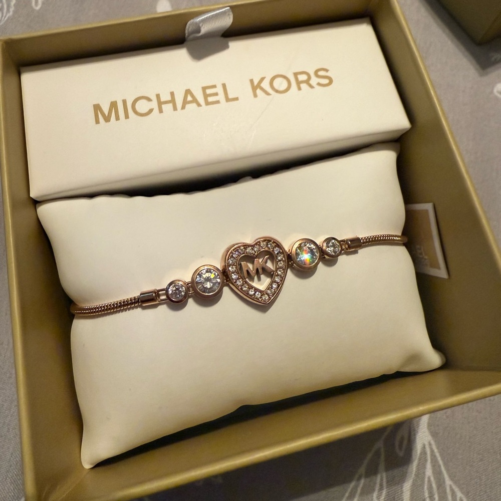 NEW WITH BOX AND TAGS Michael Kors Rose Gold Crystal Embellished Bracelet